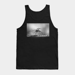 Nuthatch takes flight Tank Top